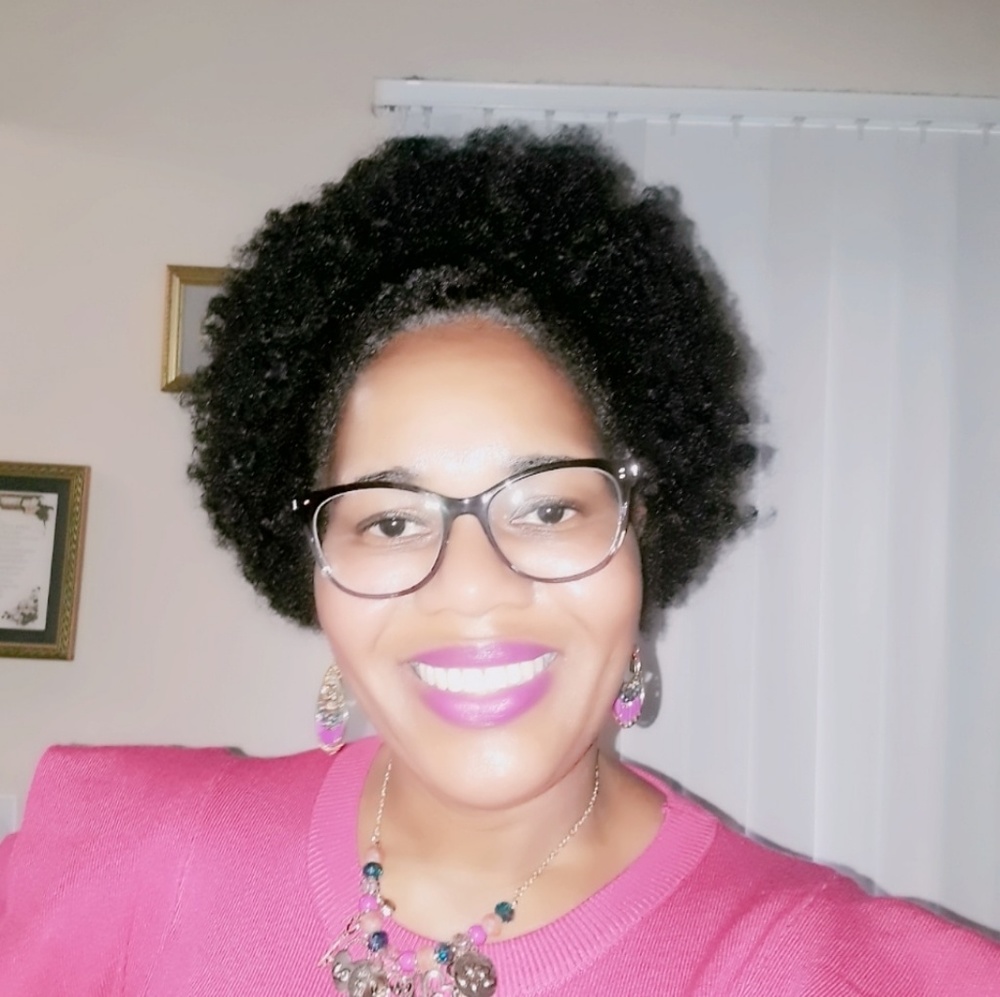 Meet your Posher, Kimberly